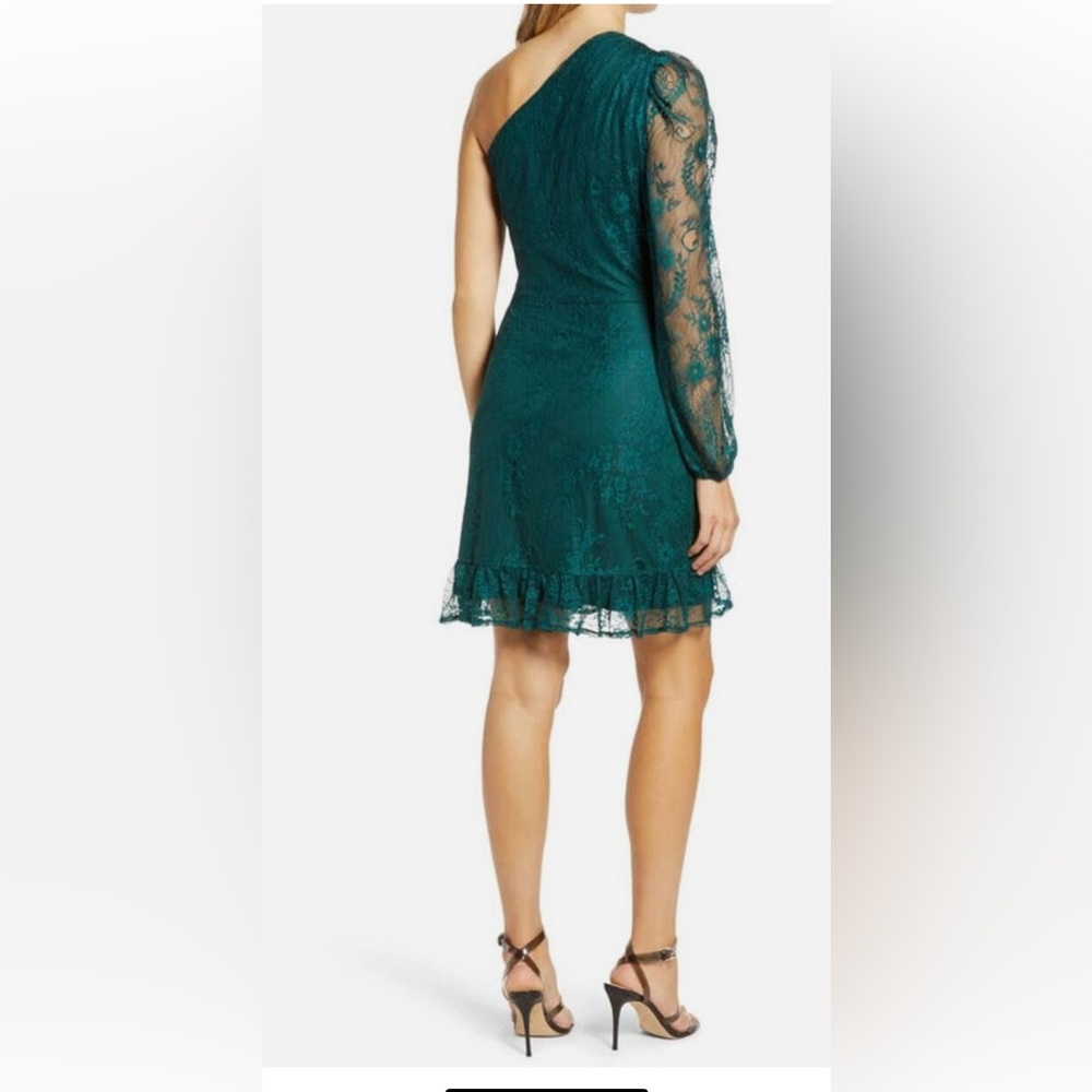 CLOSET CLEAR OUT!🎉 NWT WAYF X BFF JESS One Shoulder Lace Minidress - Picture 3 of 8